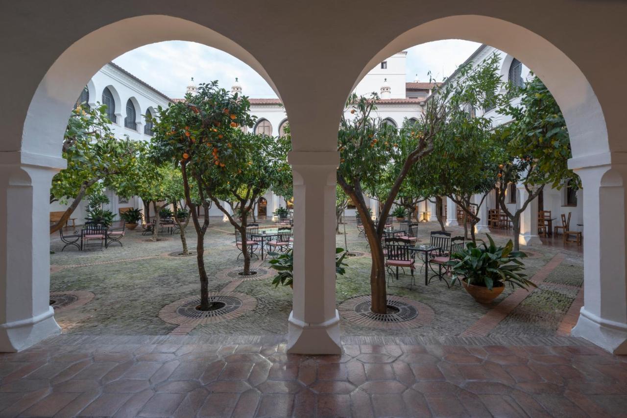 Parador de Guadalupe Guadalupe  Bagian luar foto