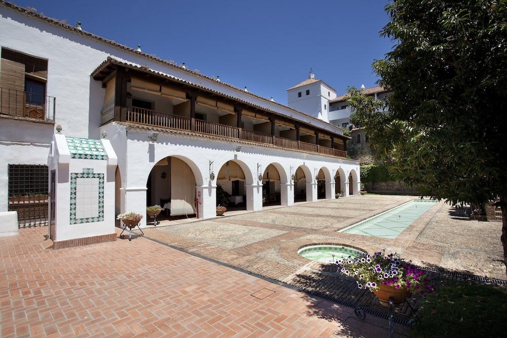 Parador de Guadalupe Hotel Guadalupe  Bagian luar foto