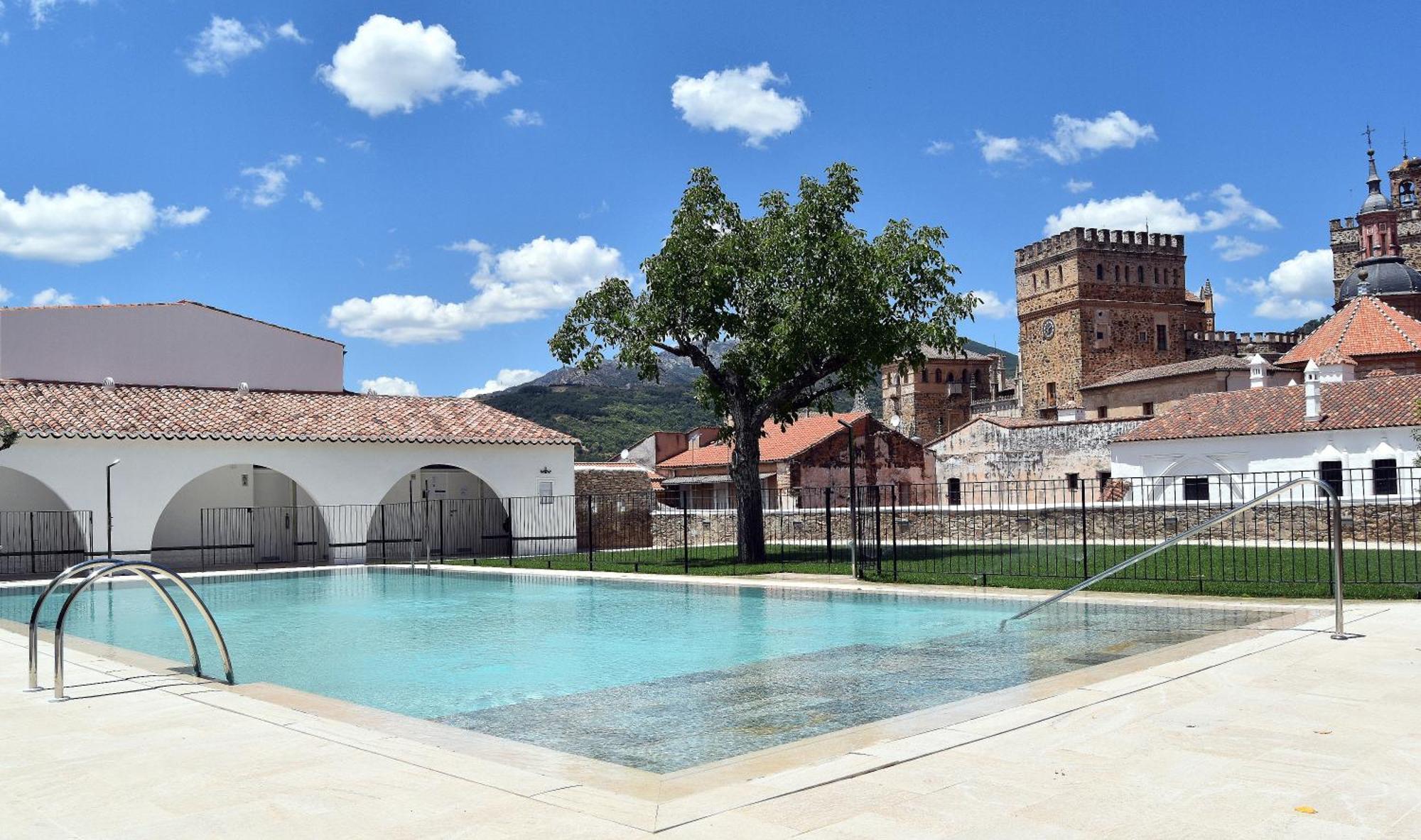 Parador de Guadalupe Hotel Guadalupe  Bagian luar foto